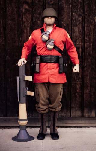 Illustration for article titled Team Fortress 2 Gets Real